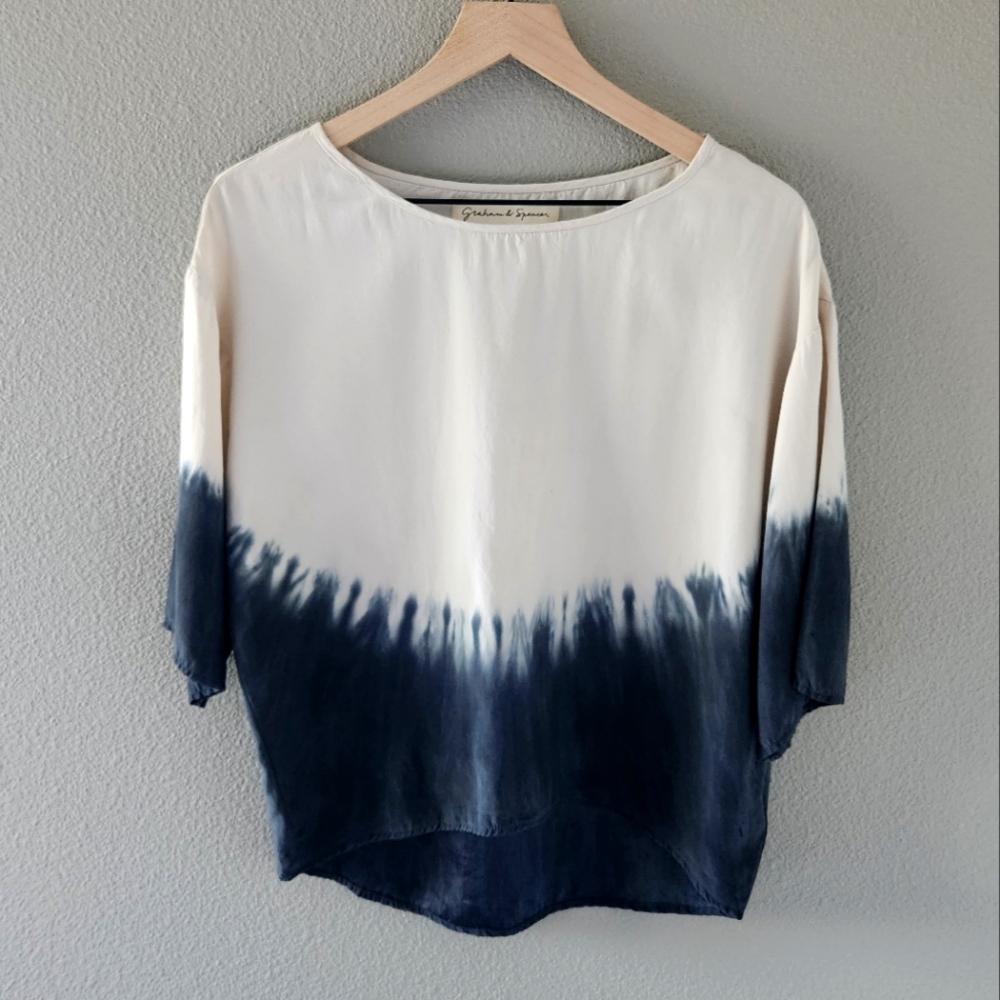 Graham & Spencer 100% Silk Blouse Dip Tie Dye Short Sleeve Navy & White Size XS